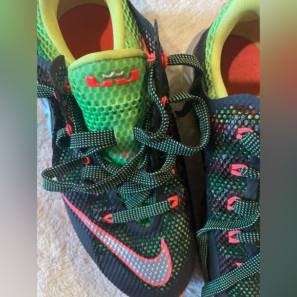 Nike Lebron 12 Low Remix edition excellent condition - Picture 5 of 9